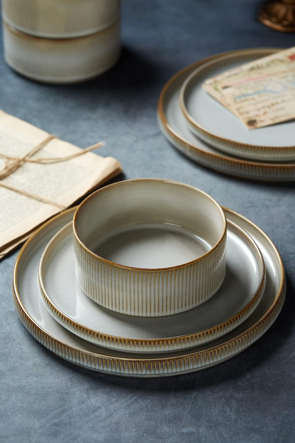 Famiware Star Dinnerware Sets, Plates and Bowls Set for 4, 12 Piece Dish Set, Cappuccino White