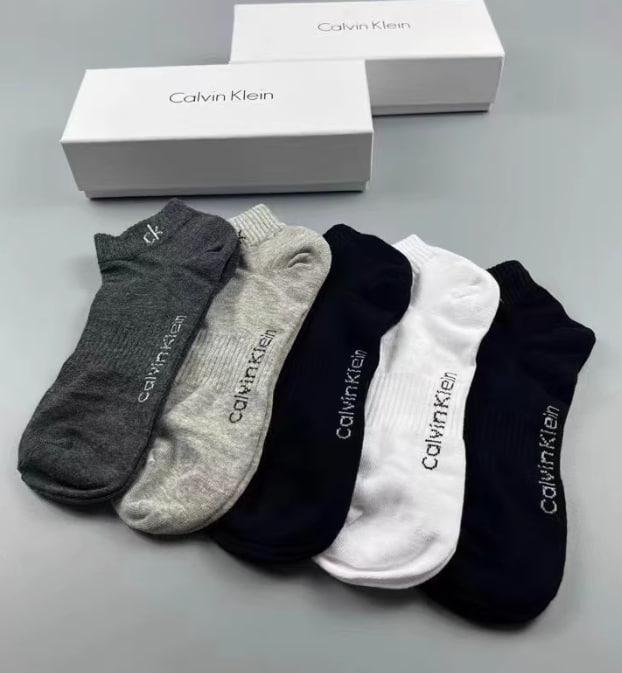 Spot American genuine ck men's short tube socks boat socks shallow mouth logo antibacterial solid color women's socks 5 pairs gift box